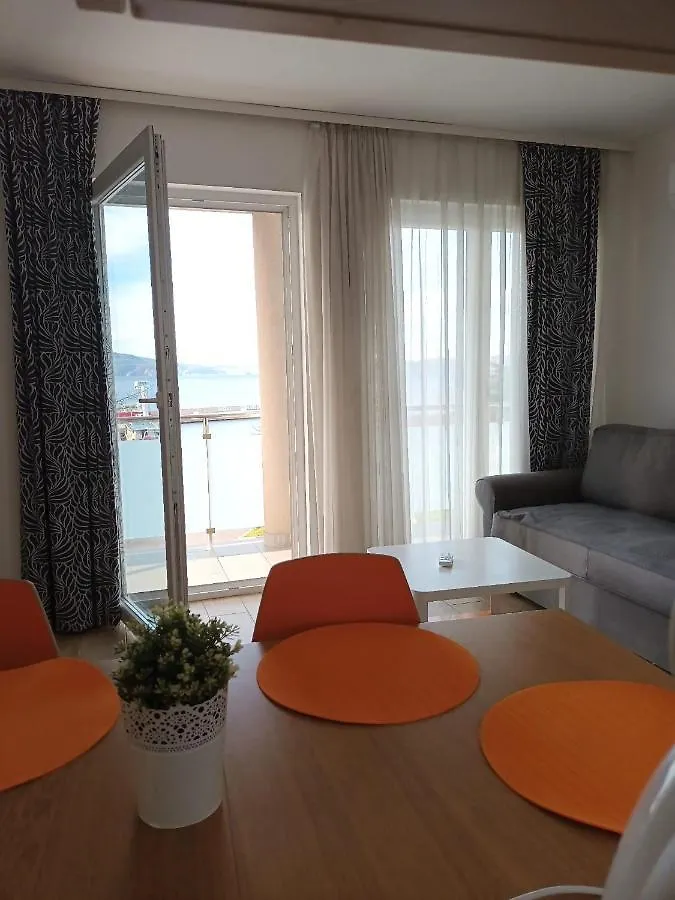 Apartments Ivancic 2 Novi Vinodolski 0*,