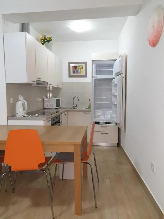 Apartments Ivancic 2 Novi Vinodolski