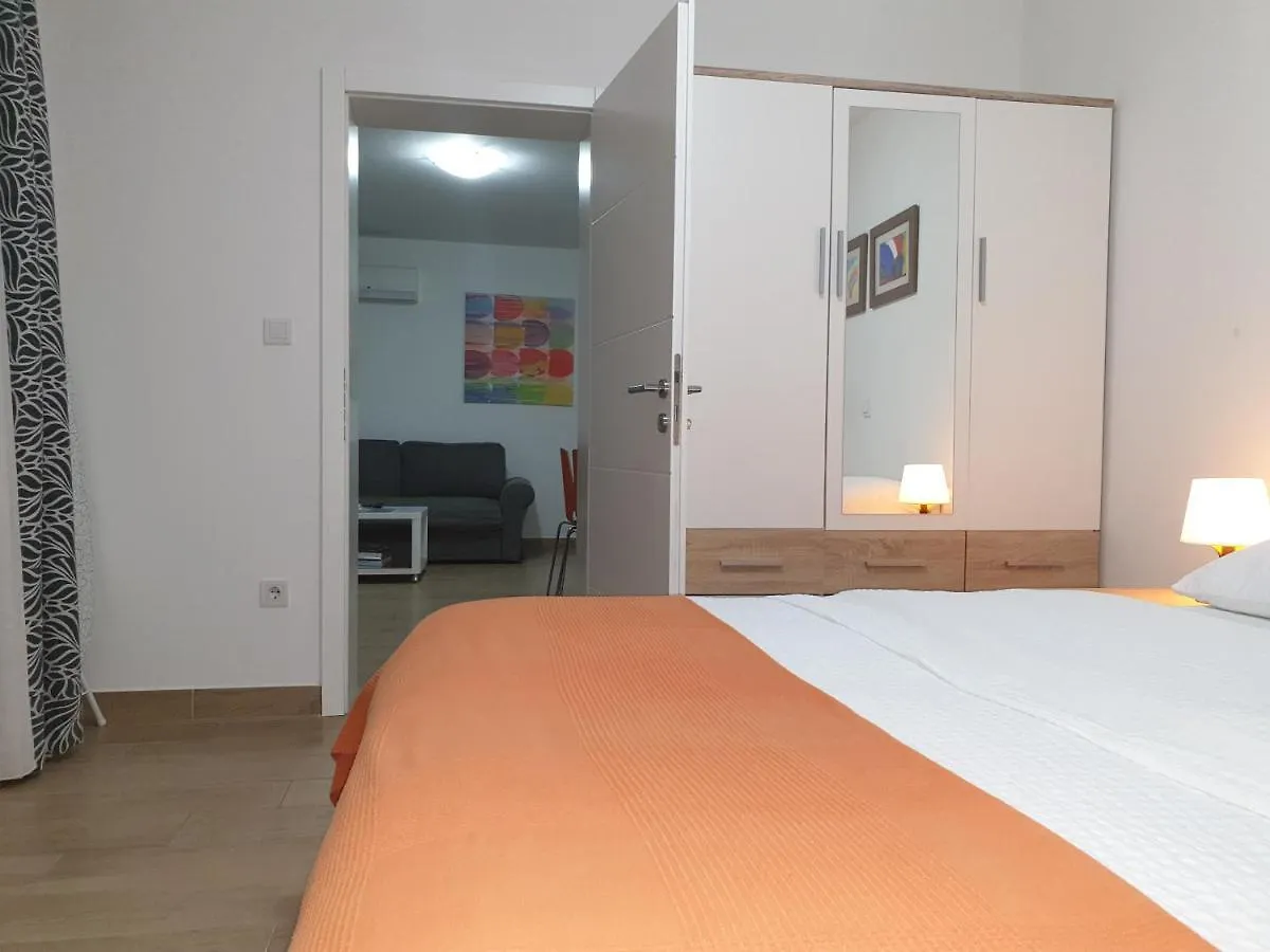 Apartments Ivancic 2 Novi Vinodolski