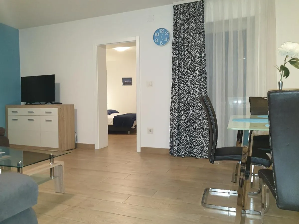 Apartments Ivancic 2 Novi Vinodolski